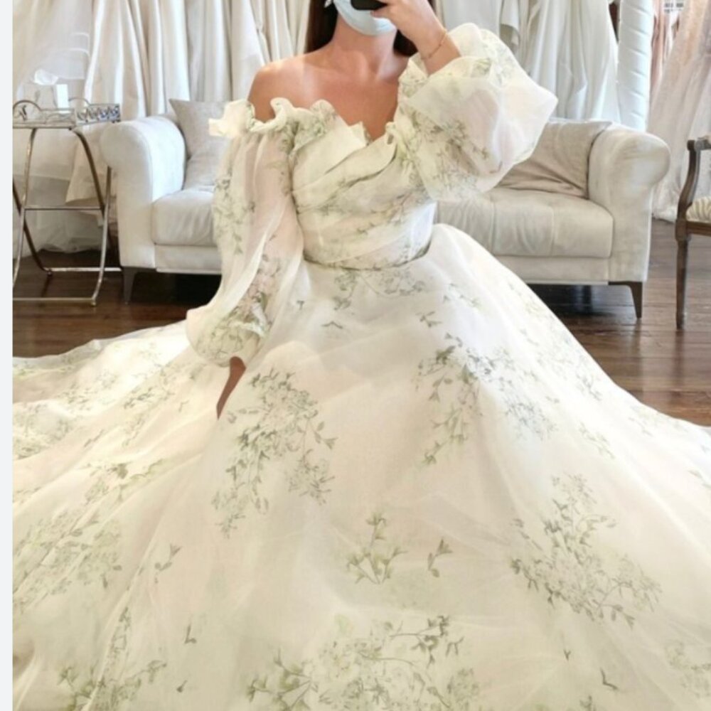 Monique Lhuillier Bloom Dress - Picture 10 of 14